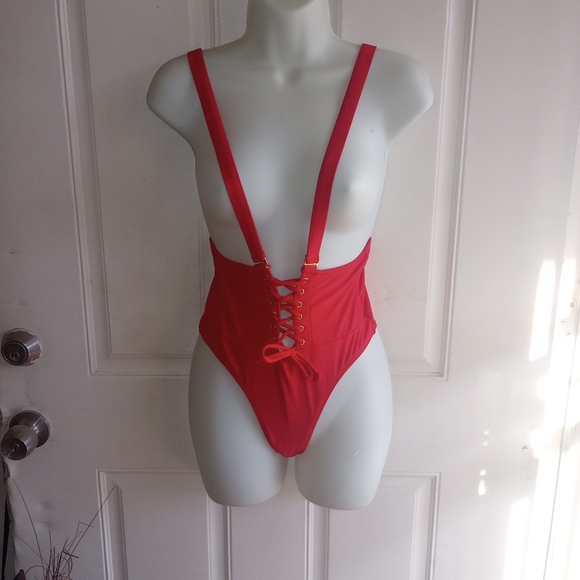 NWOT Ree Bees Swimwear Red Open Ta-Ta Swimsuit With Shoulder Straps Size Small - Picture 1 of 11
